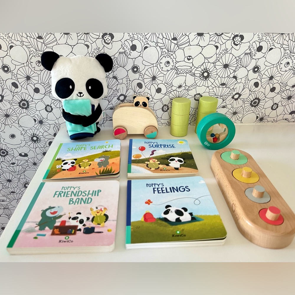 KiwiCo: Panda Crate Toys